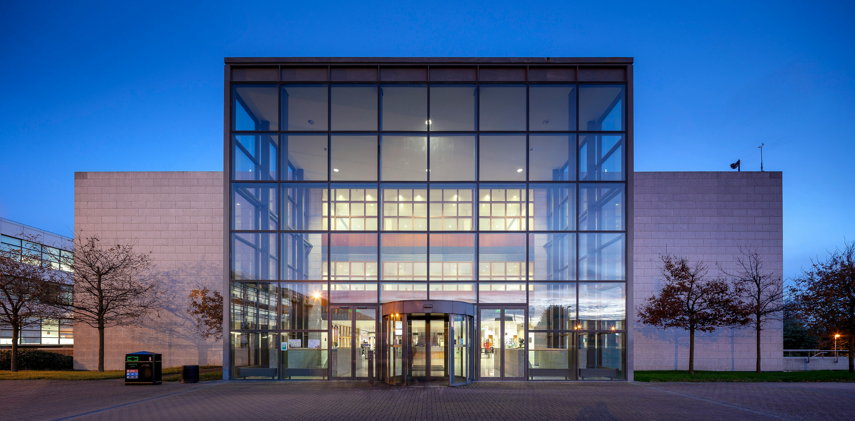 Ticari yapı uygulamaları